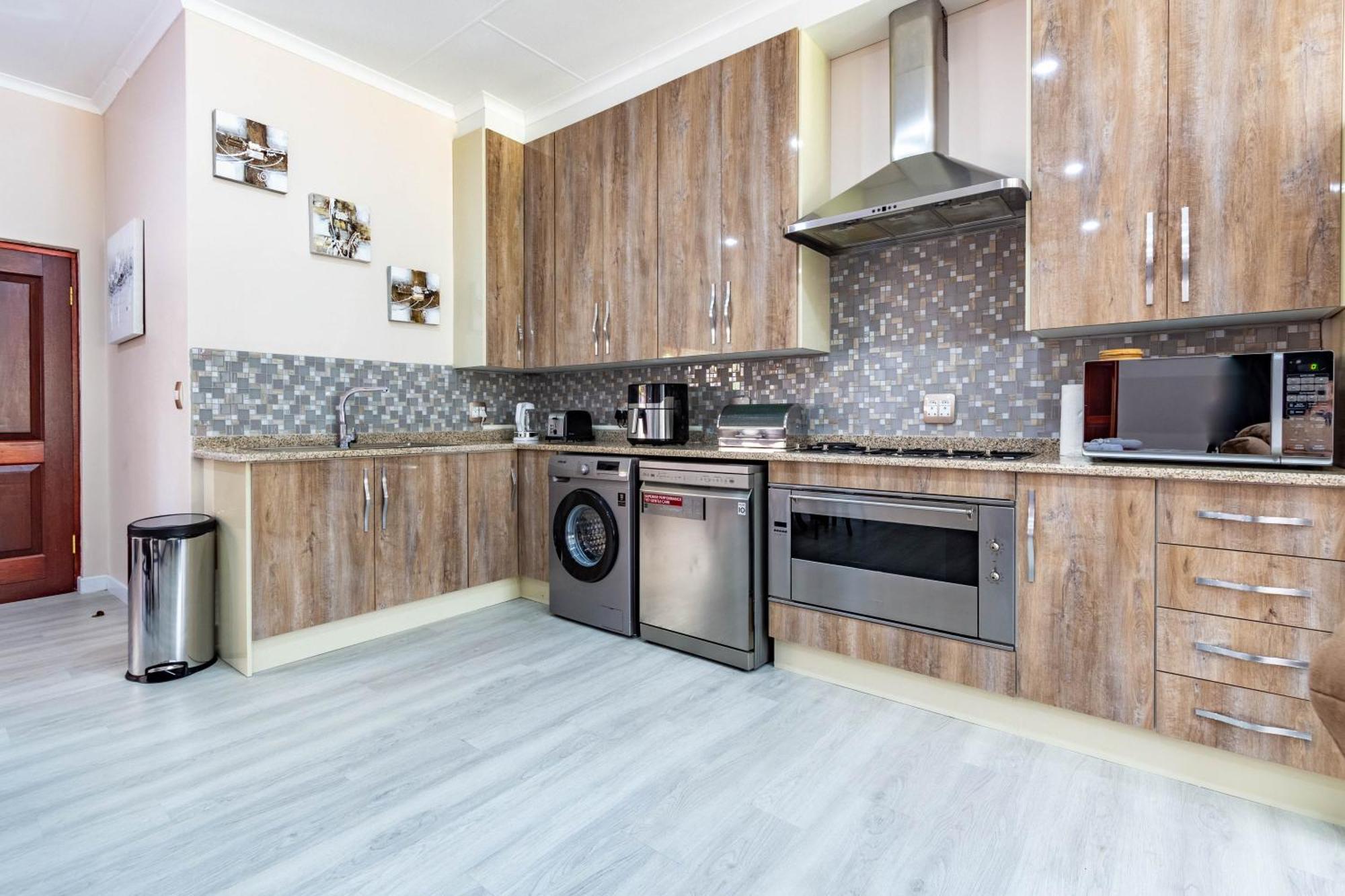 Rsa Lodge Benoni Zewnętrze zdjęcie